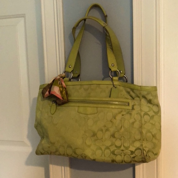 Coach Handbags - Coach bag